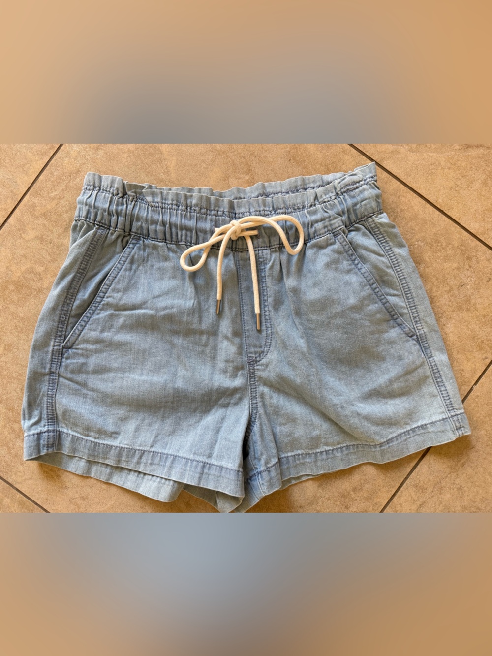 LOFT Soft Light Blue Drawstring Shorts with Pockets Size Small